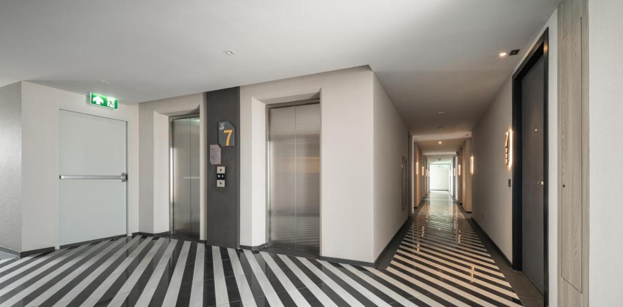 Seekers Finders Rama IV Hotel Surestay Collection By BW Bangkok Exterior foto